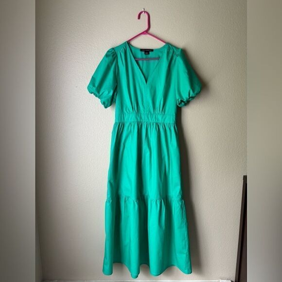 French Connection Poplin Puff Sleeve
V Neck Tiered Fit and Flare Maxi Dress - Picture 5 of 11